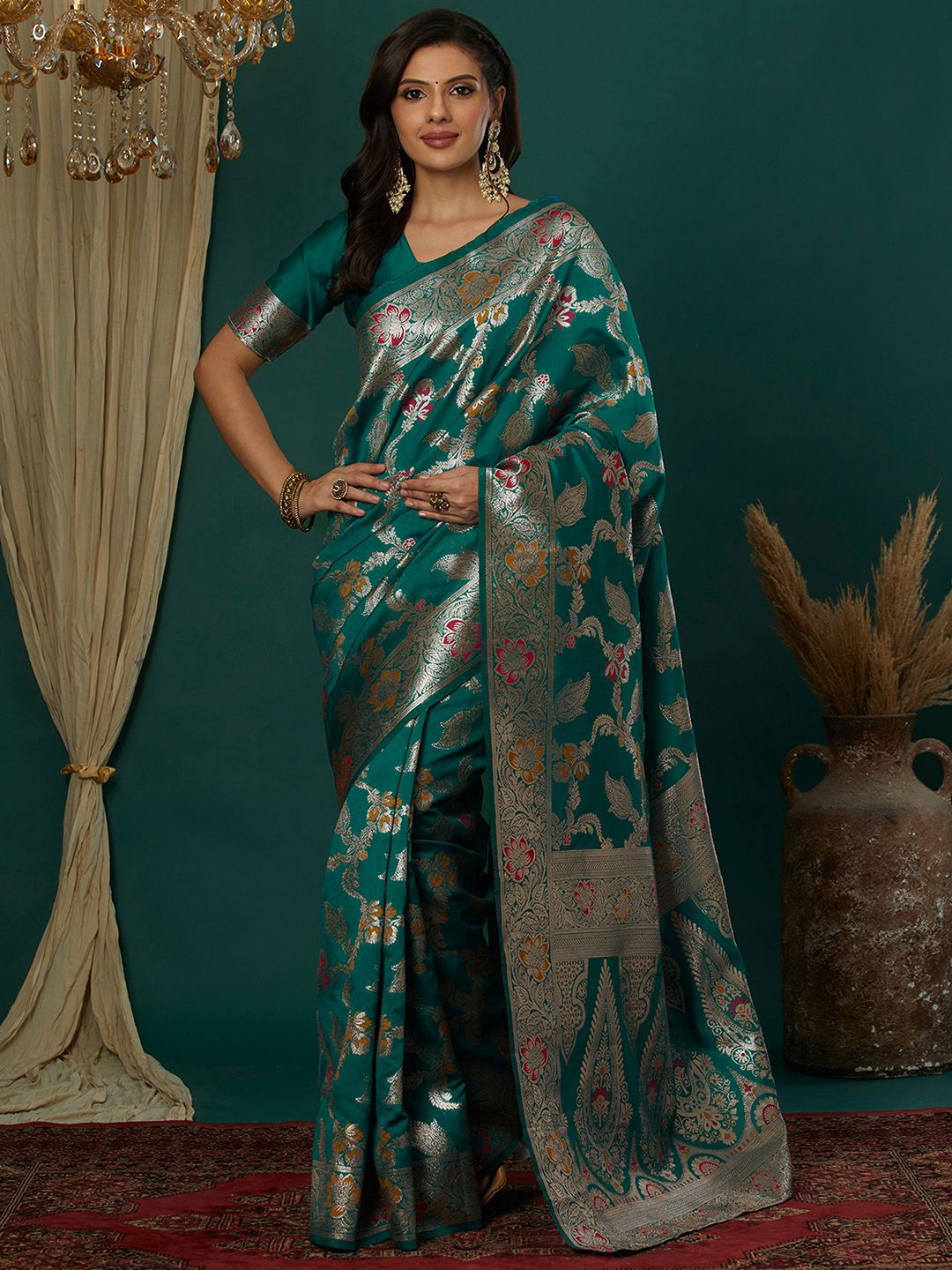 

Satrani Woven Design Zari Banarasi Saree, Green