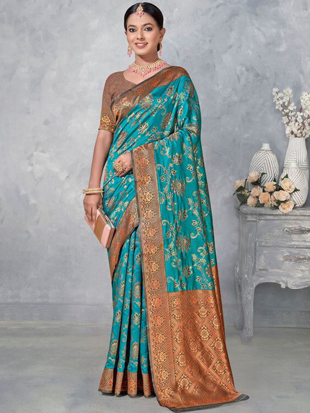 

sagarika Woven Design Zari Kanjeevaram Saree, Blue