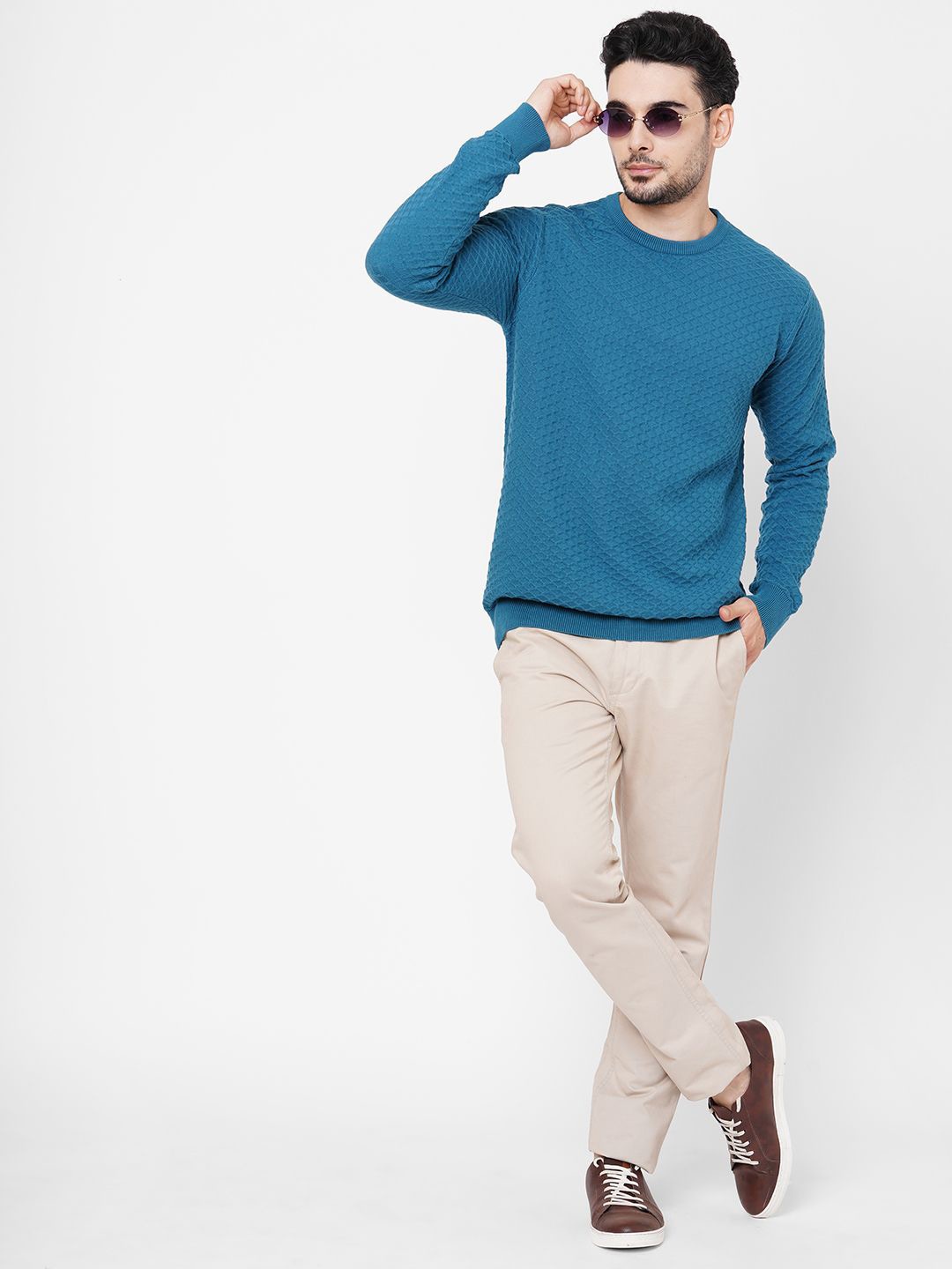 

Loopers Men Self Design Cotton Sweatshirt, Blue