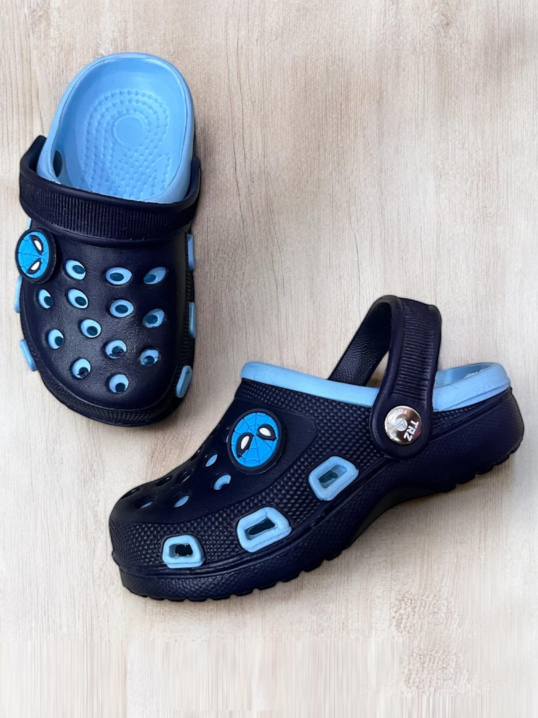 

BAESD Kids Waterproof Rubber Clogs, Navy blue