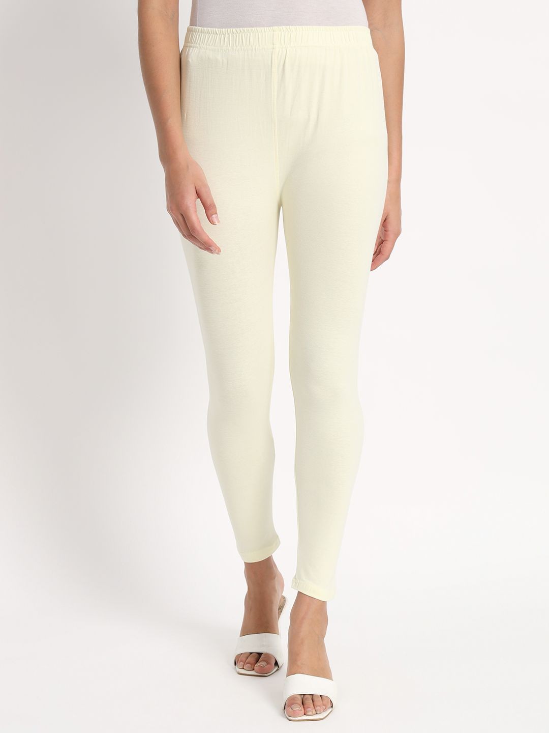 

thread plus Women Cotton Mid-Rise Ankle-Length Leggings, Cream