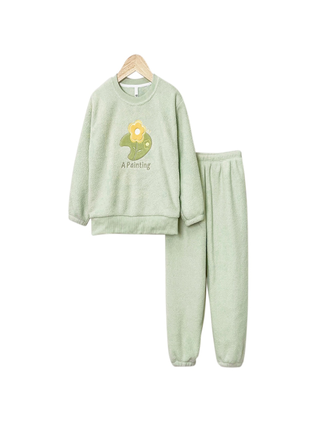 

StyleCast x Revolte Kids Printed Long Sleeves Sweatshirt With Joggers, Green