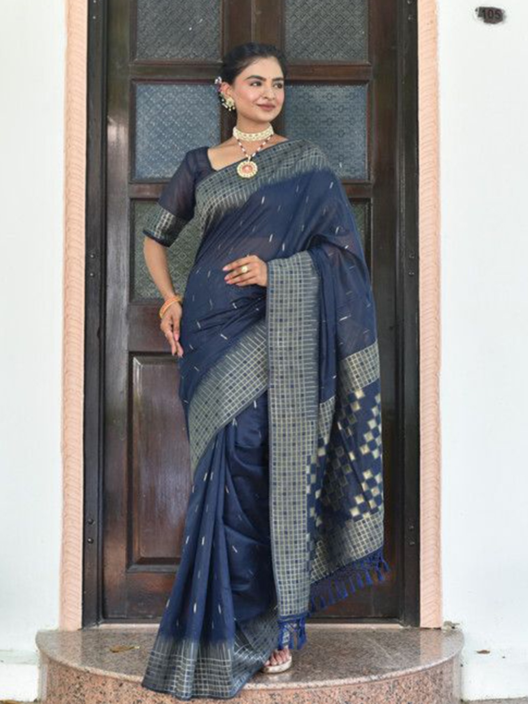 

sagarika Zari Bhagalpuri Saree, Navy blue