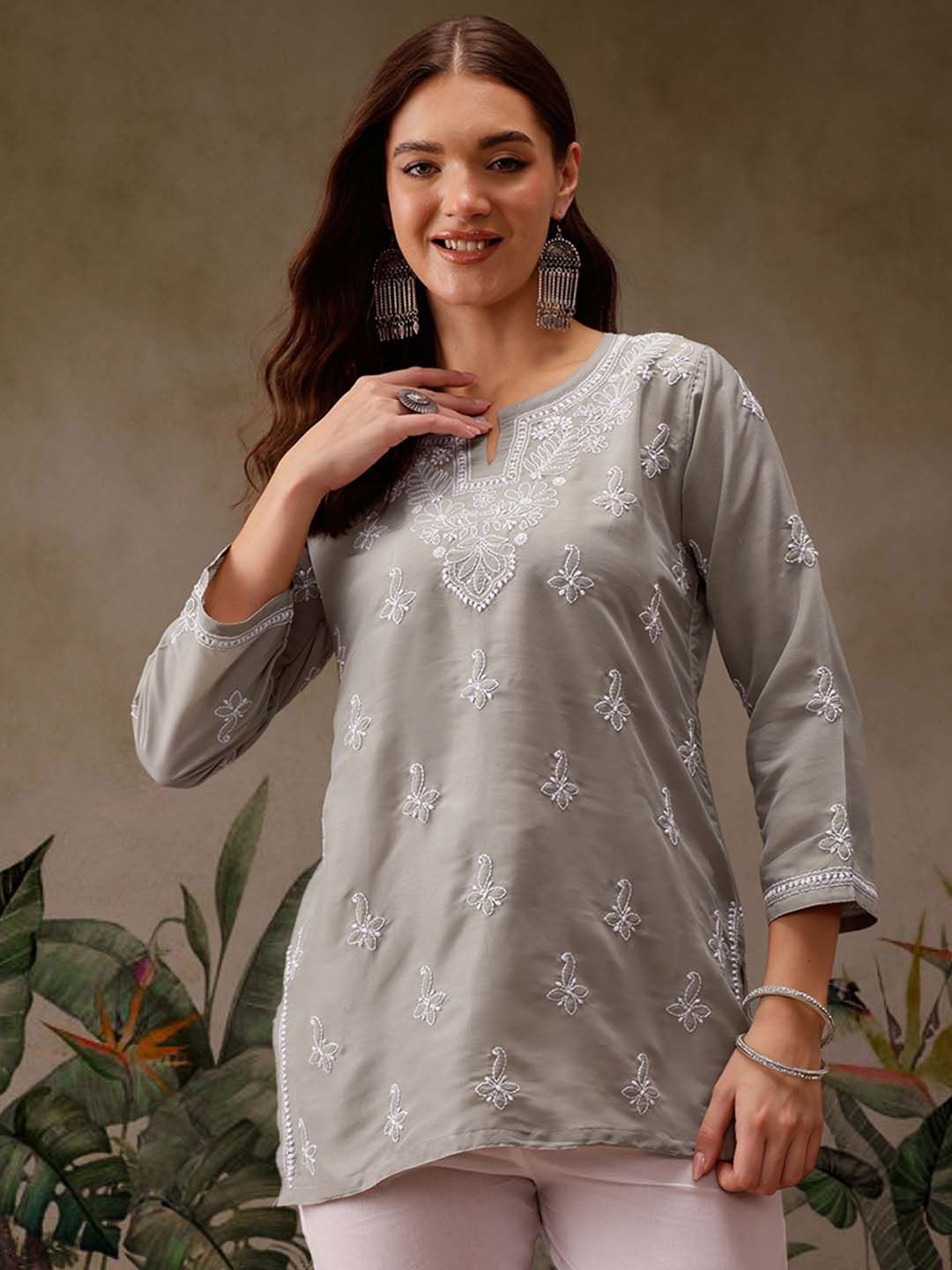 

ADA Floral Embroidered Chikankari Chikankari Kurti, Grey