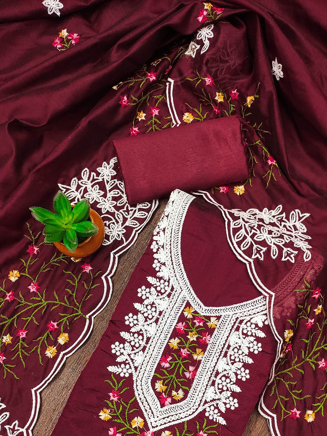 

HERE&NOW Embroidered Unstitched Dress Material, Maroon