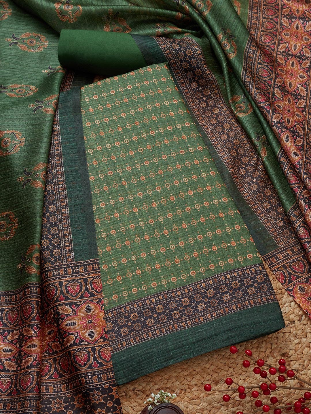 

Soch Geometric Printed Unstitched Dress Material, Green