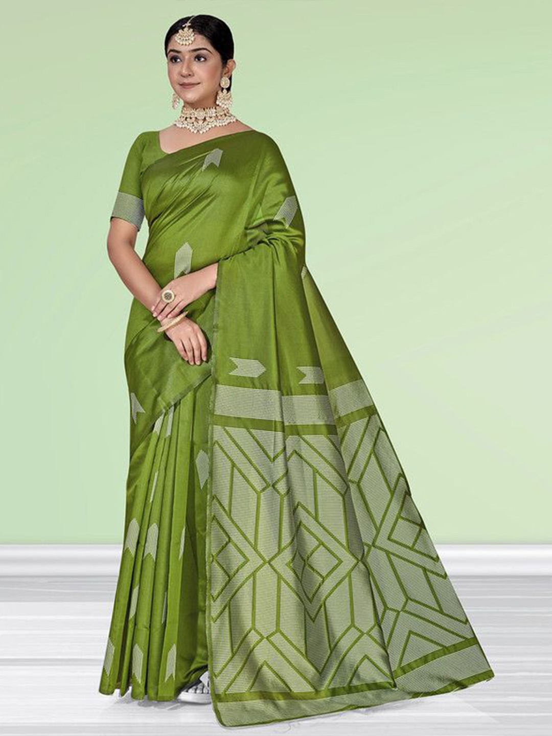 

sagarika Woven Design Saree, Green