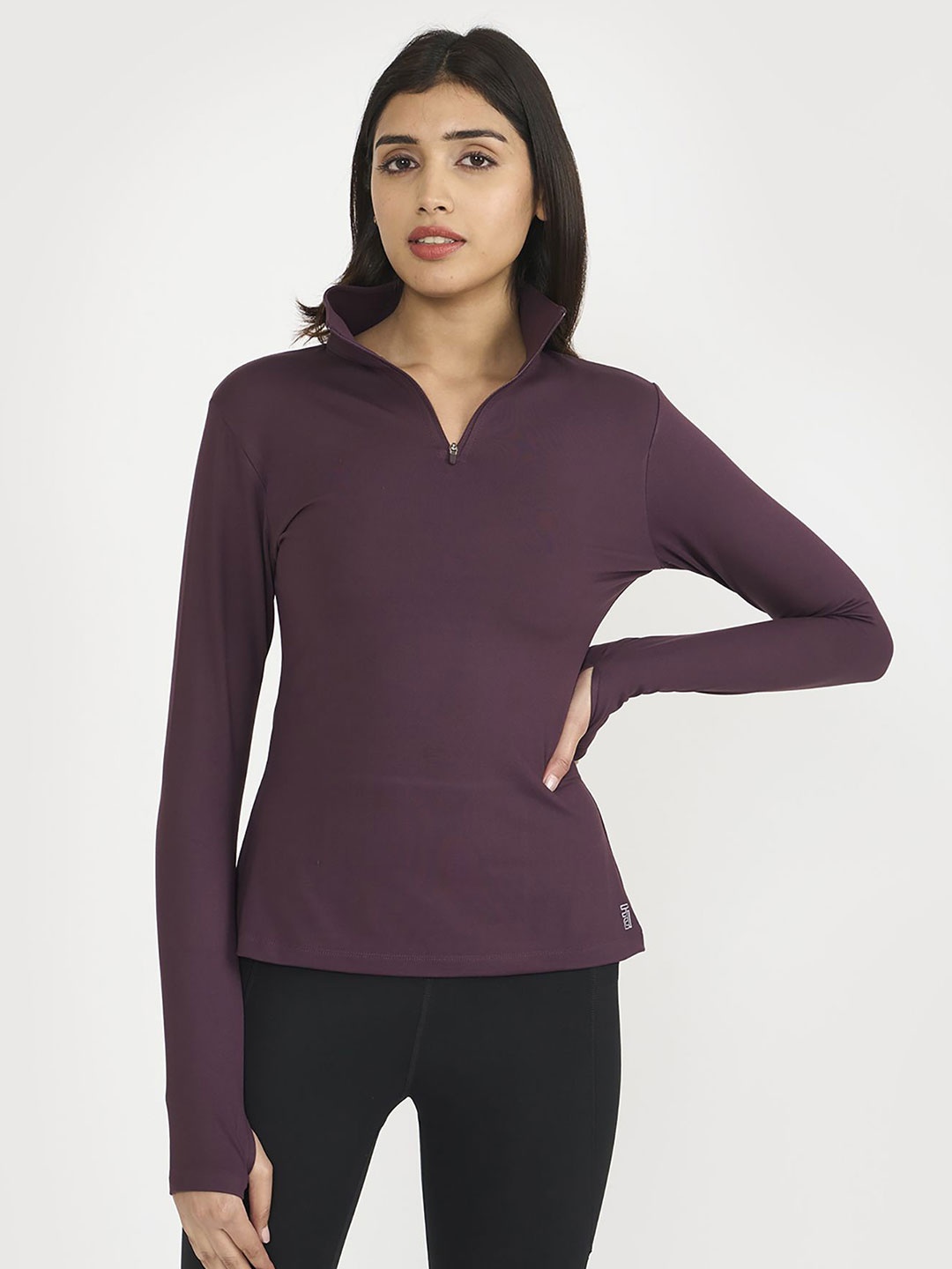 

Hunnit Zen High Neck Zipper Long Sleeves Training Jacket Top, Burgundy
