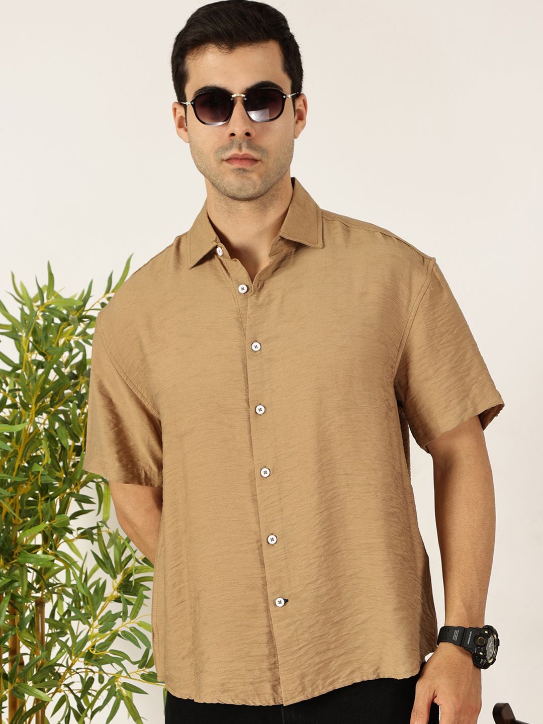 

Mast & Harbour Men Premium Relaxed Fit Spread Collar Solid Casual Shirt, Khaki