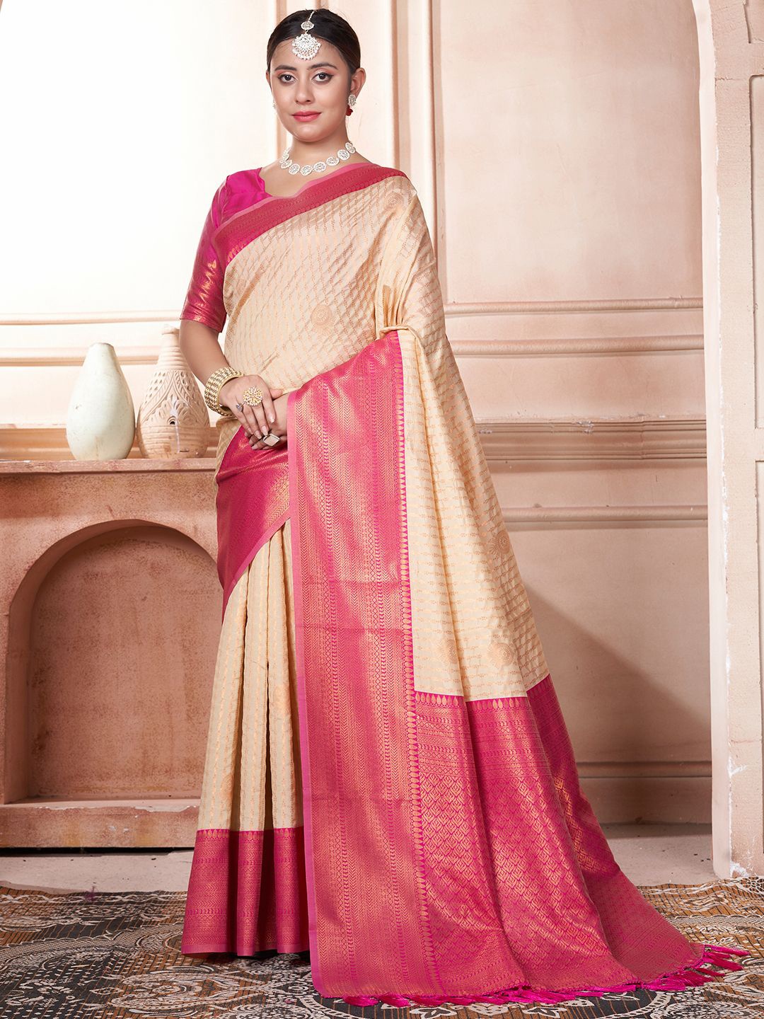 

Mitera Ethnic Motifs Zari Kanjeevaram Saree, Cream