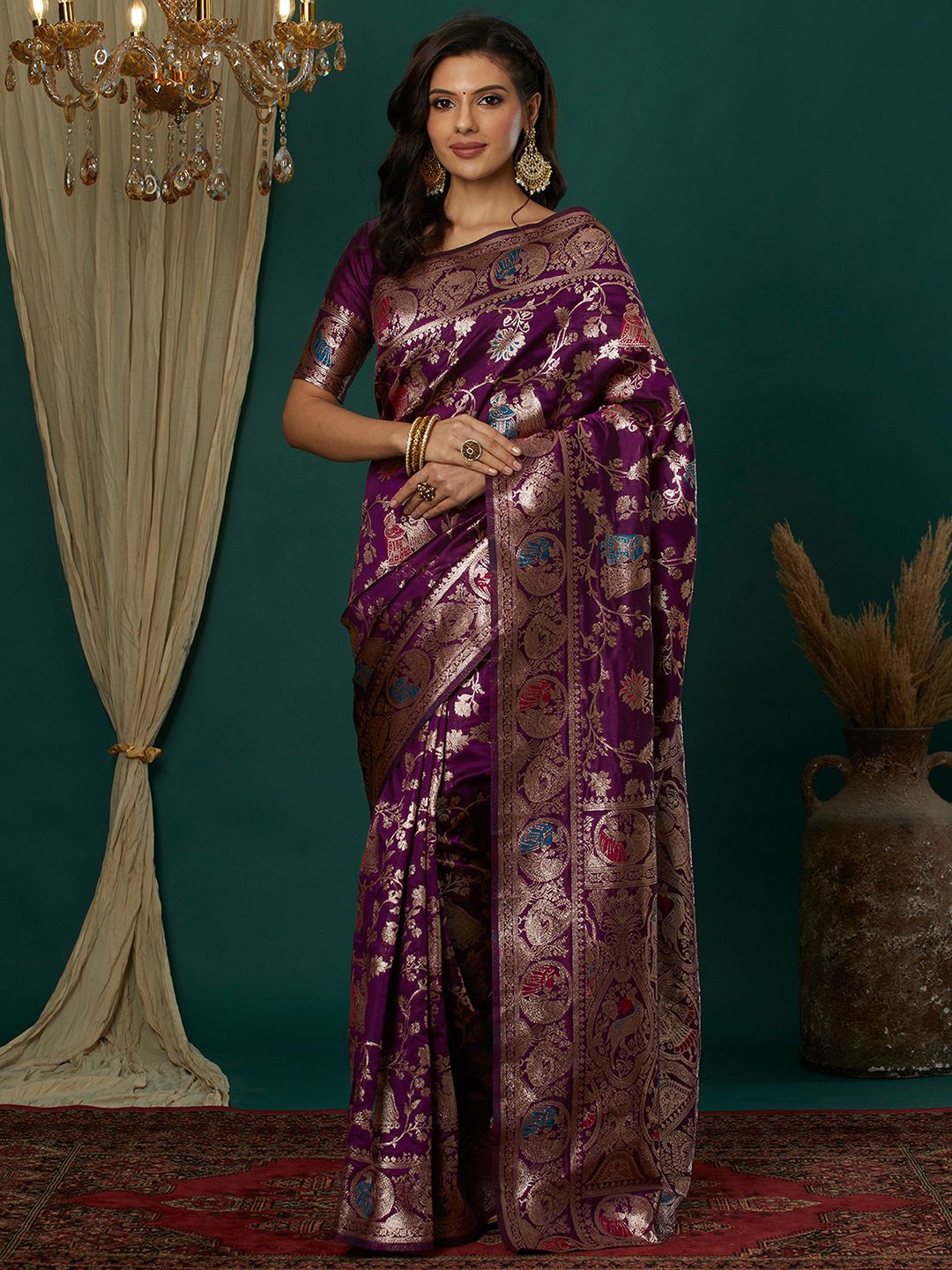 

Satrani Ethnic Motifs Zari Banarasi Saree, Magenta