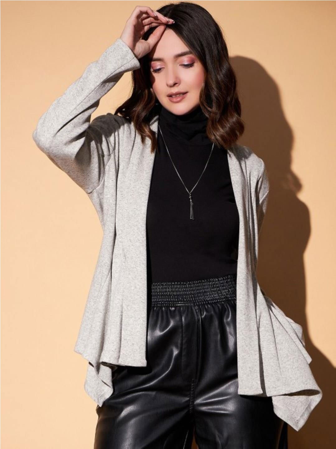 

Kotty Long Sleeves Open Front Shrug, Grey