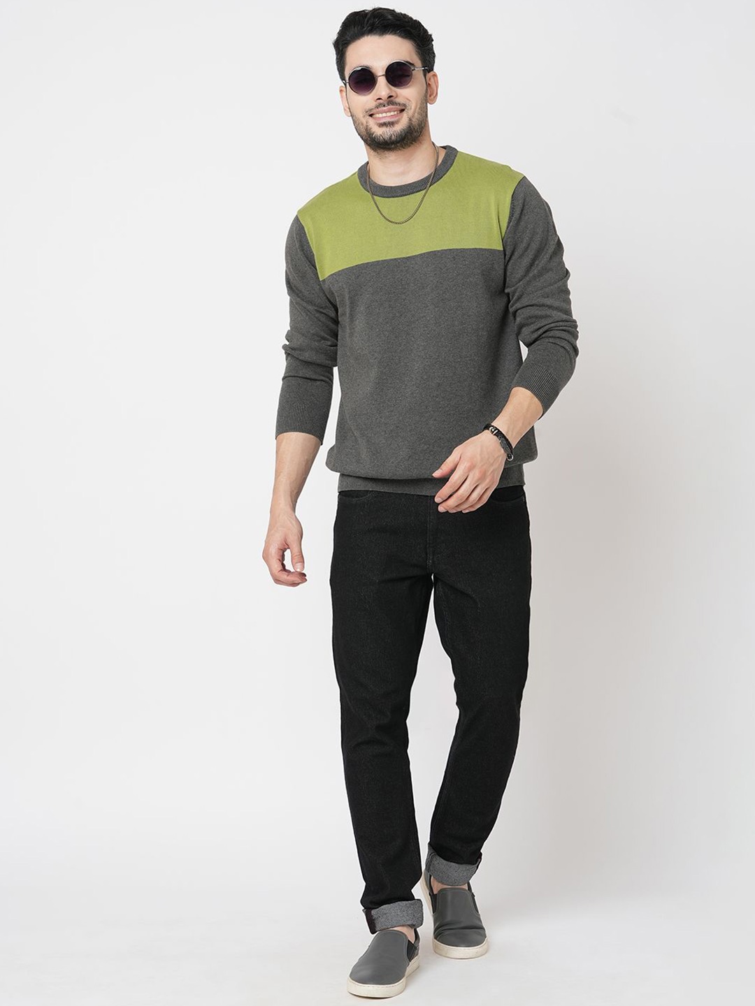 

Loopers Men Sweatshirt, Grey