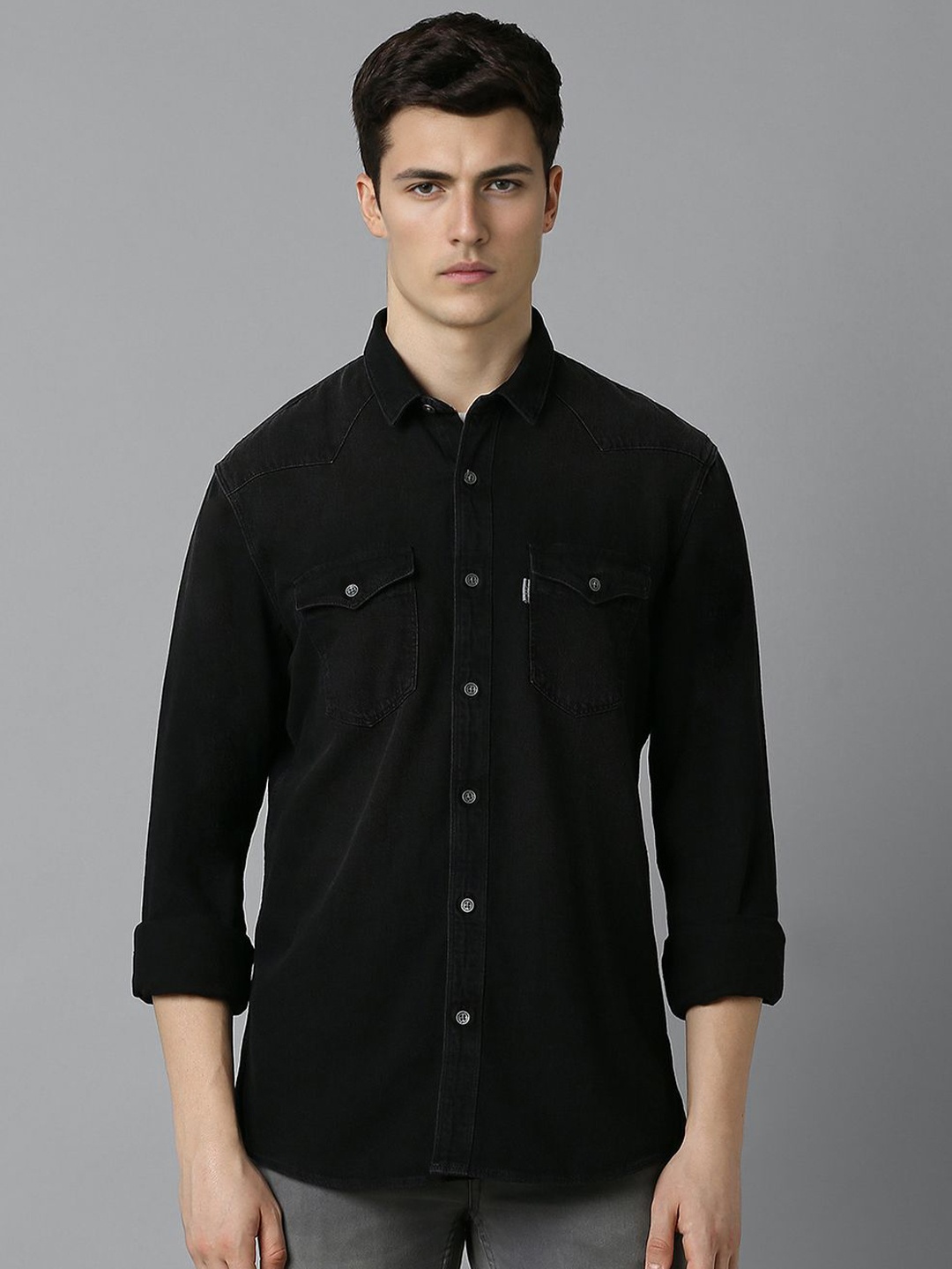 

Louis Philippe Jeans Men Relaxed Fit Spread Collar Solid Cotton Casual Shirt, Black