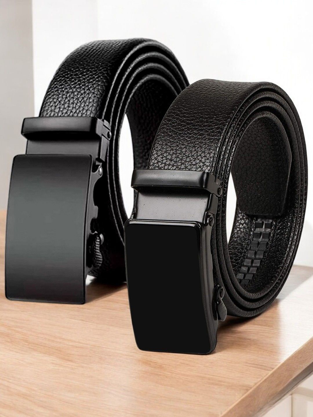 

Metronaut Men Textured 2 PU Belt, Black