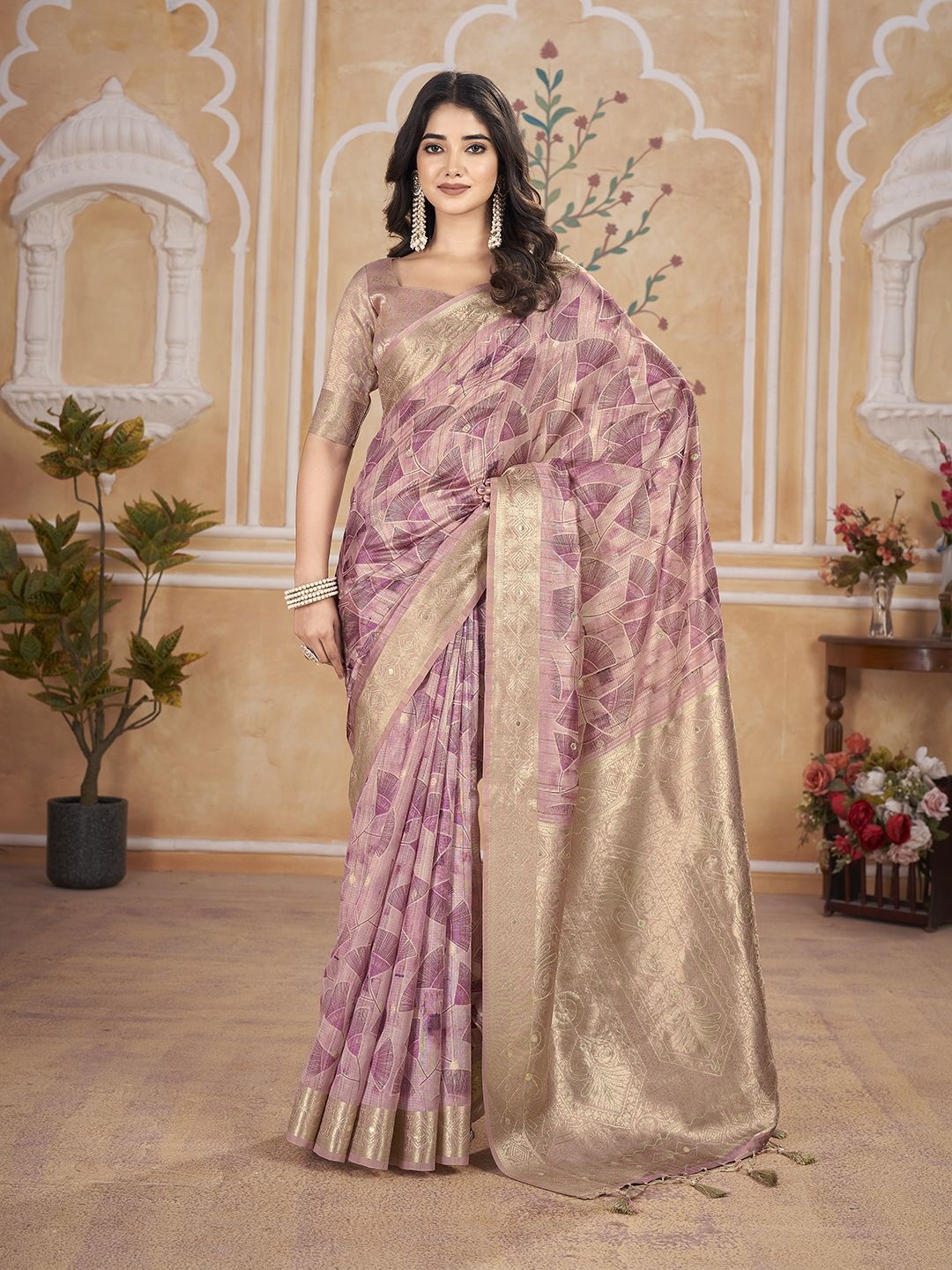 

Mitera Woven Design Zari Silk Blend Banarasi Saree, Pink