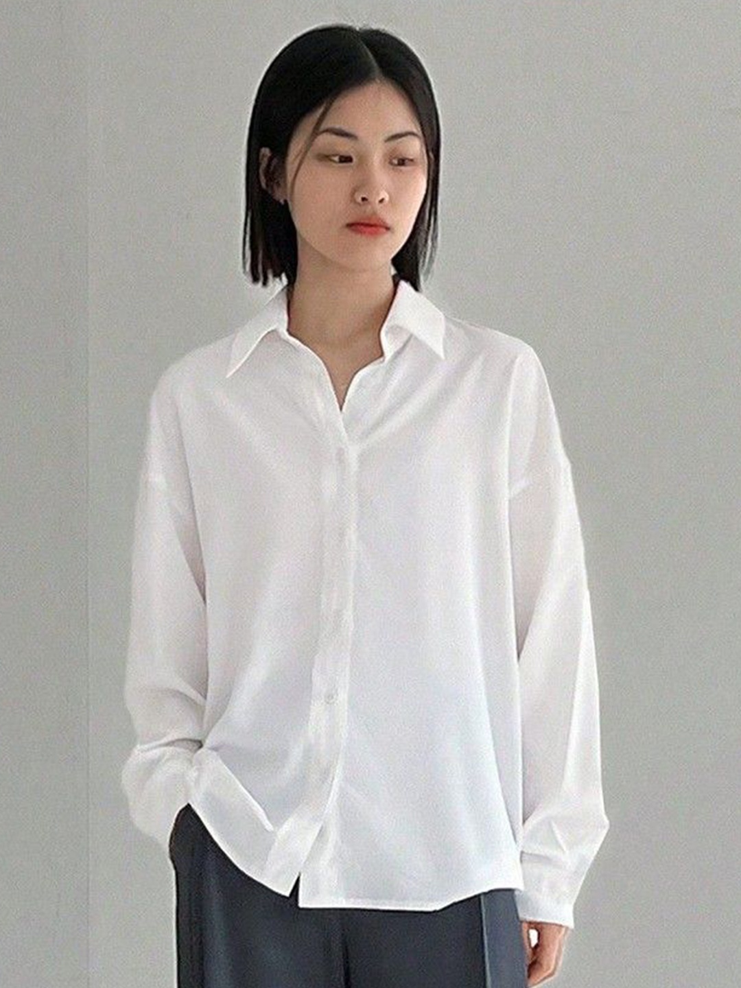 

WHY SO FAB Women Comfort Relaxed Fit Spread Collar Solid Cotton Casual Shirt, White