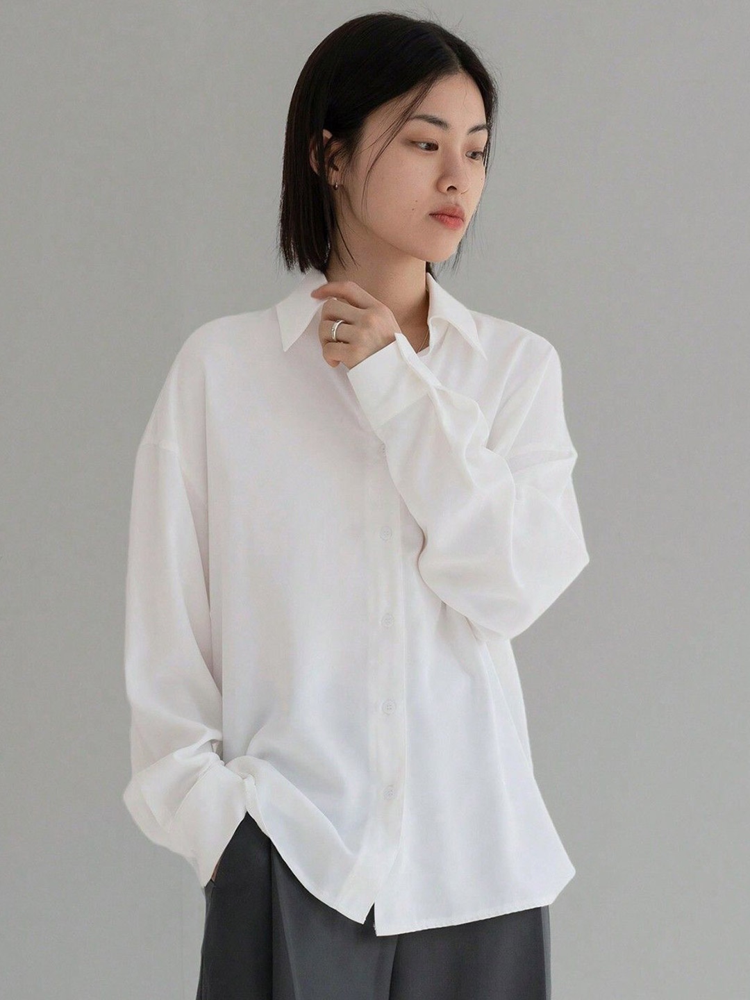 

WHY SO FAB Women Comfort Relaxed Fit Spread Collar Solid Cotton Casual Shirt, White