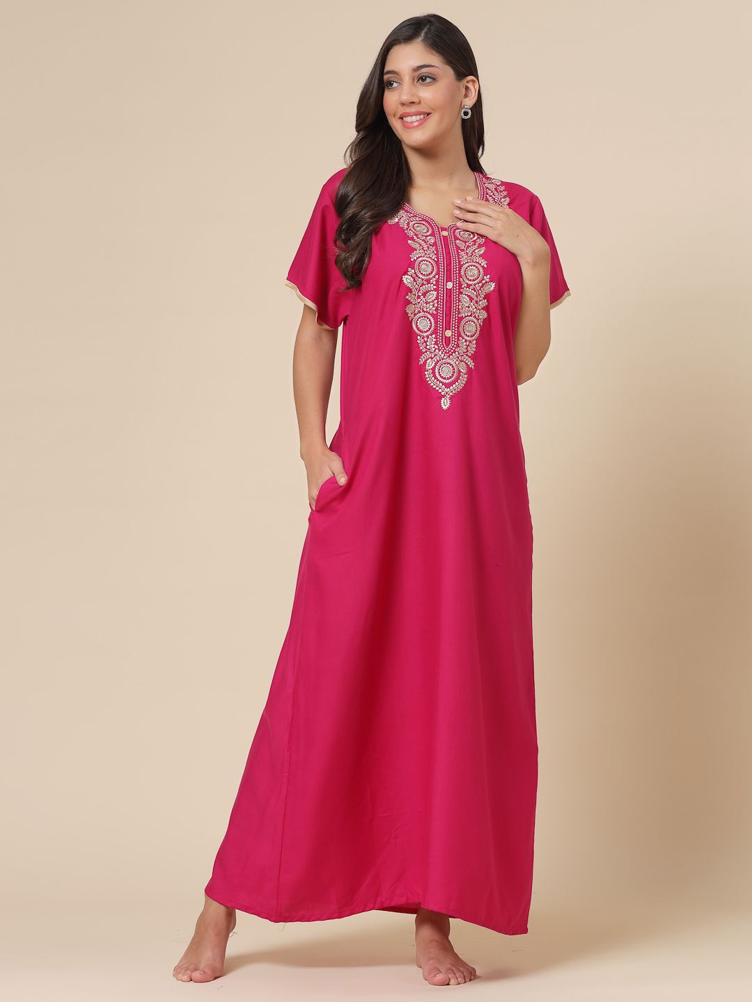 

CHUI MUI Embroidered Maxi Nightdress, Magenta