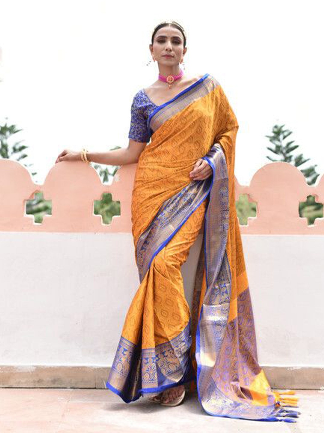 

sagarika Ethnic Motifs Zari Kanjeevaram Saree, Yellow