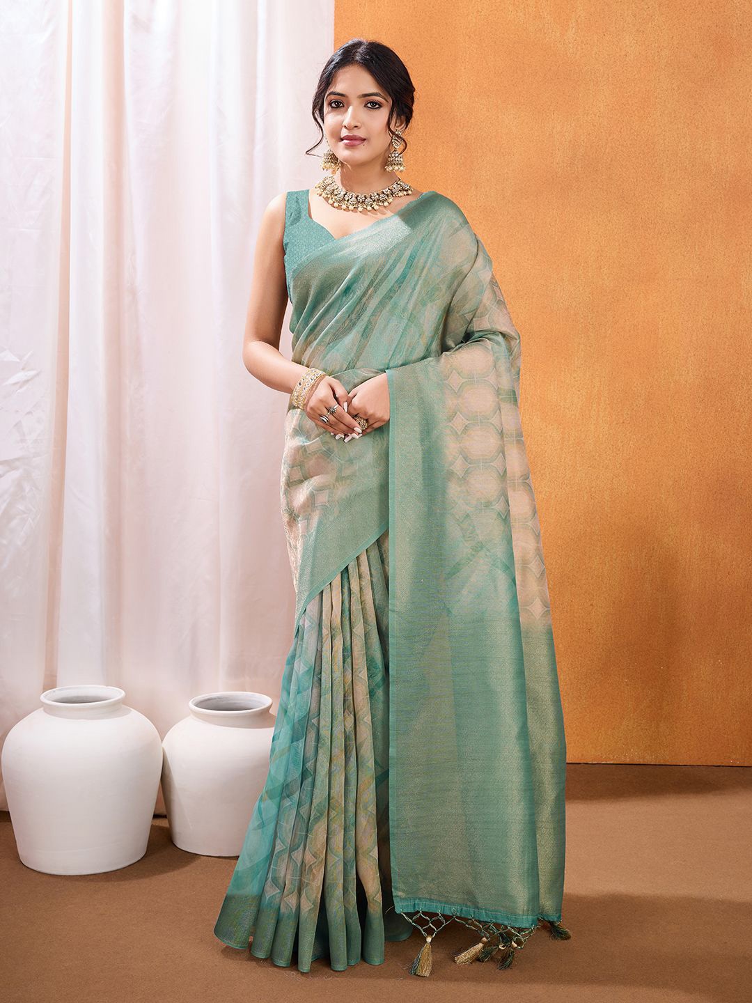 

Mitera Woven Design Zari Banarasi Saree, Green