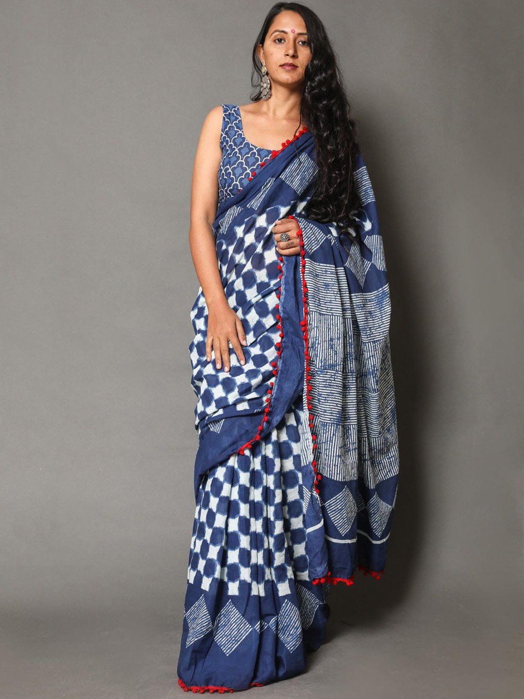 

Craft Musium Floral Pure Cotton Bagru Saree, Blue