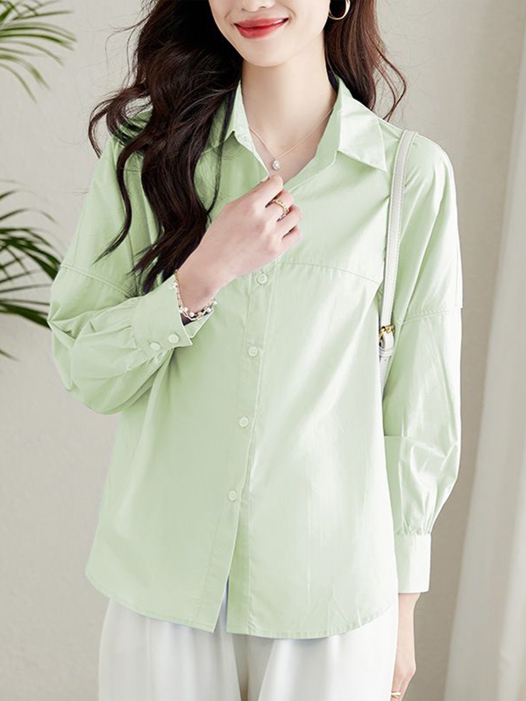 

StyleCast Women Spread Collar Solid Cotton Casual Shirt, Green