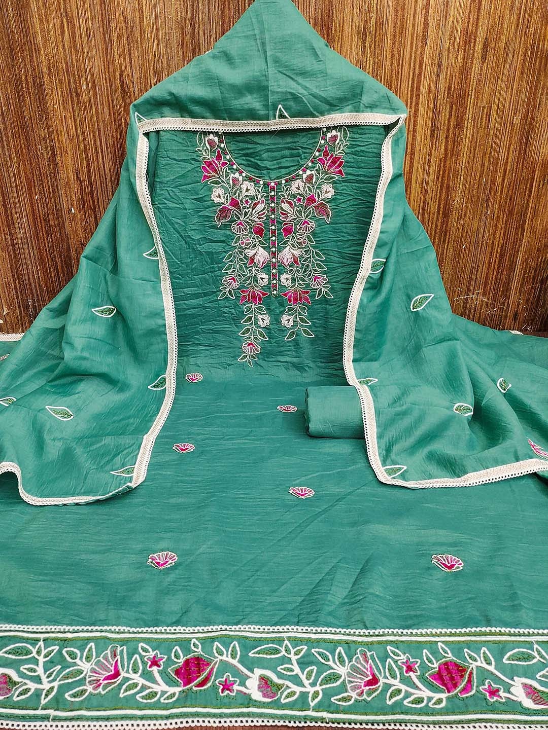 

HERE&NOW Floral Embroidered Unstitched Dress Material, Sea green