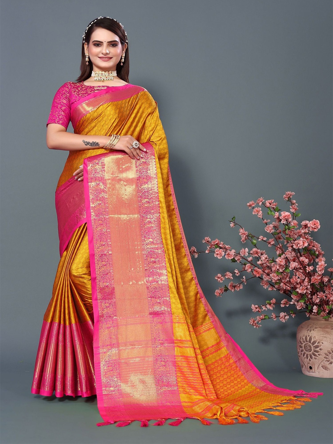 

Aika Woven Design Zari Art Silk Kanjeevaram Saree, Mustard