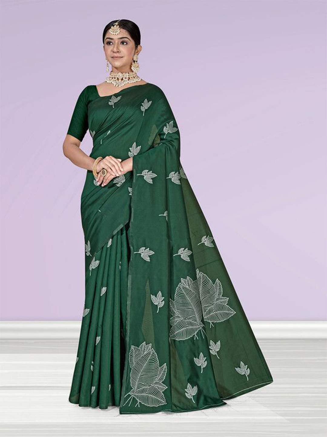 

sagarika Woven Design Saree, Green