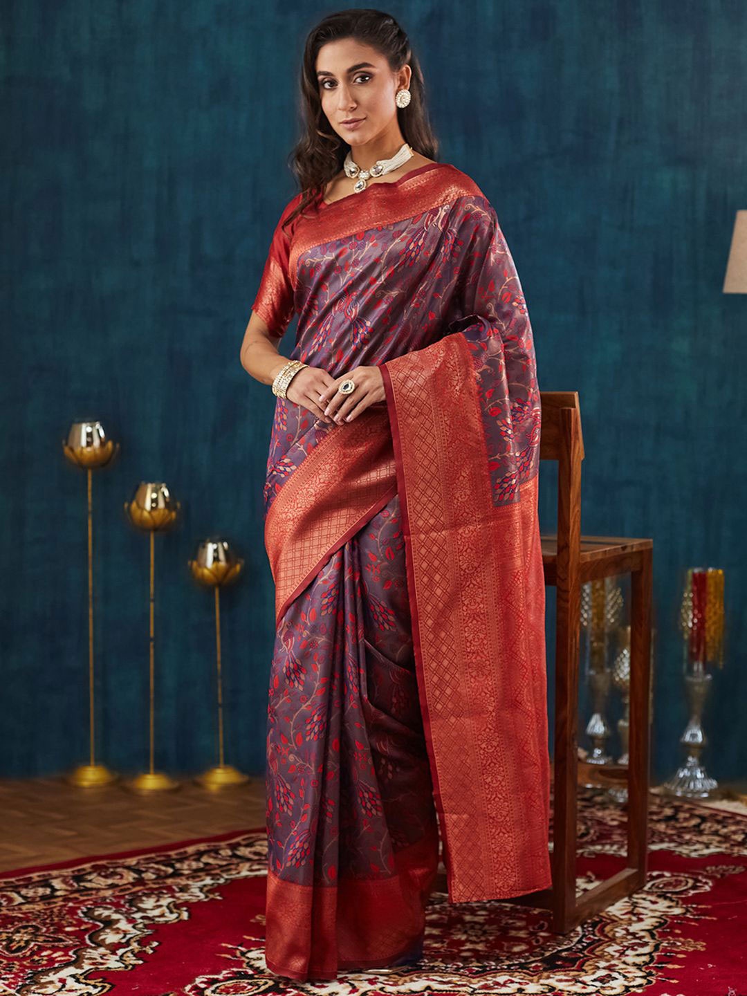 

Mitera Ethnic Motifs Zari Banarasi Saree, Purple