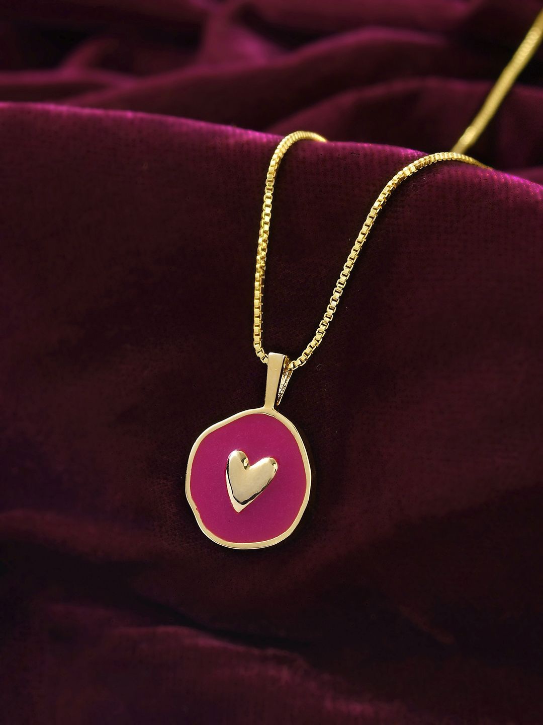 

Voylla Gold-Plated Heart Shaped Valentine's Day Eternal Pendant With Chain