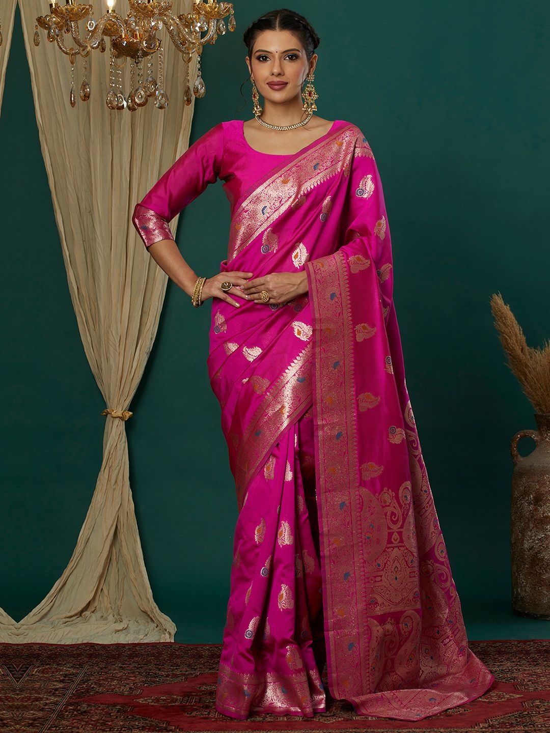 

Satrani Woven Design Zari Banarasi Saree, Pink