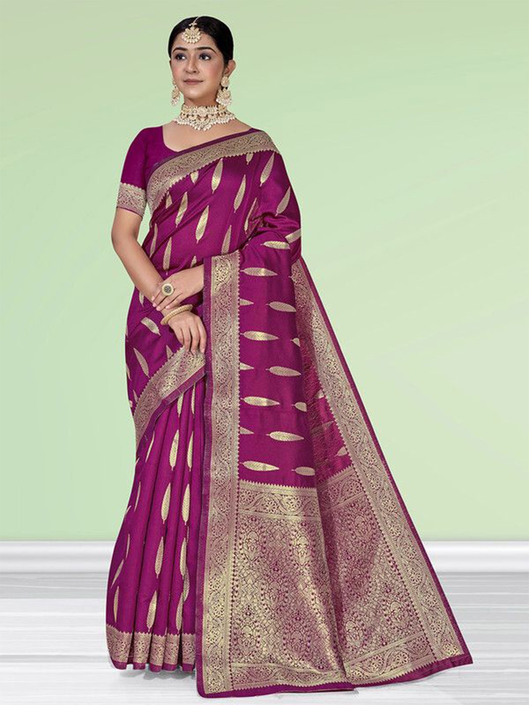

sagarika Ethnic Motifs Zari Banarasi Saree, Magenta