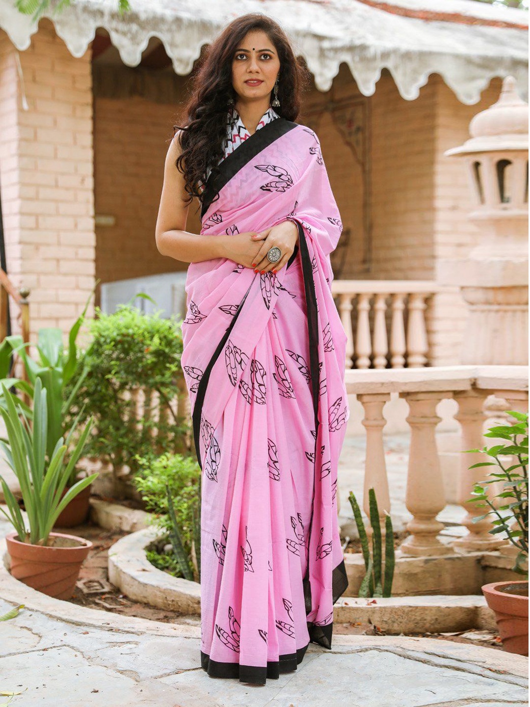 

Craft Musium Floral Pure Cotton Bagru Saree, Pink