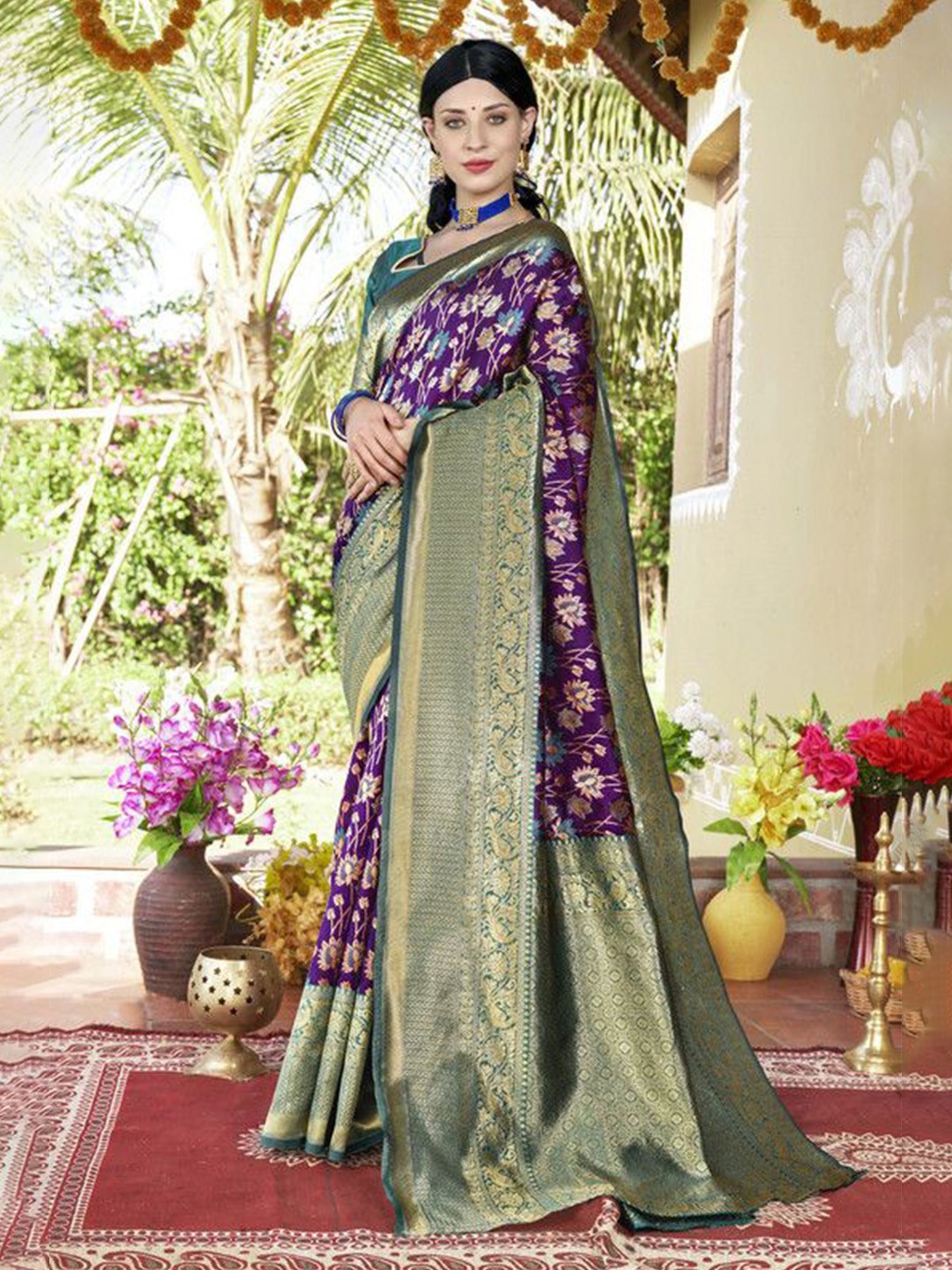 

sagarika Woven Design Banarasi Saree, Purple