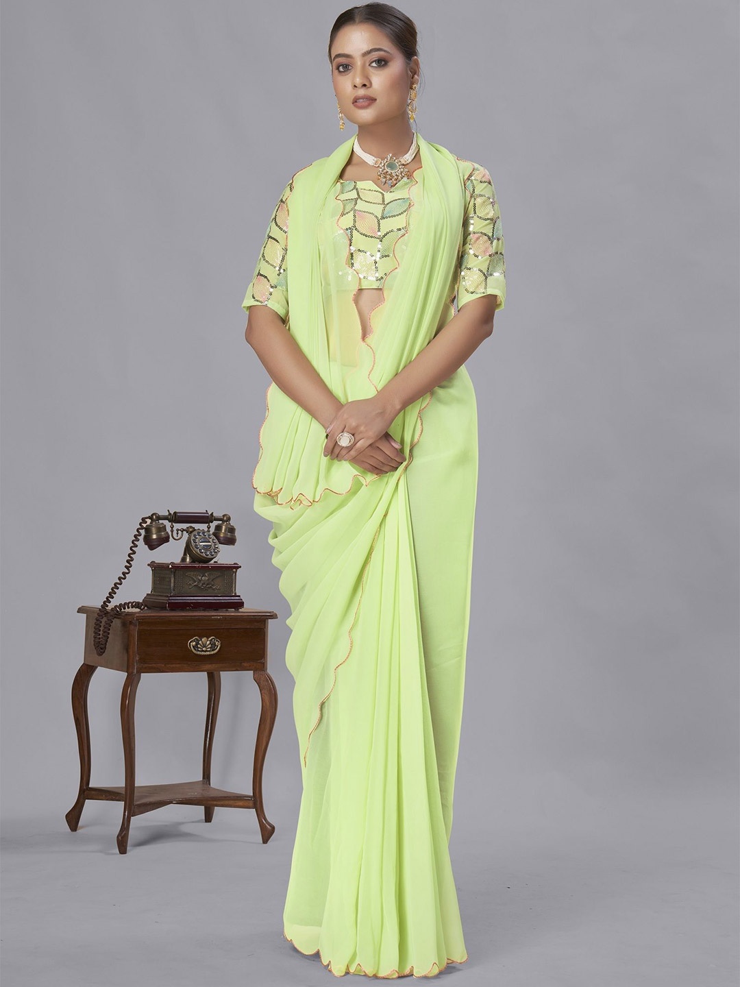 

Aika Pure Silk Banarasi Saree, Green