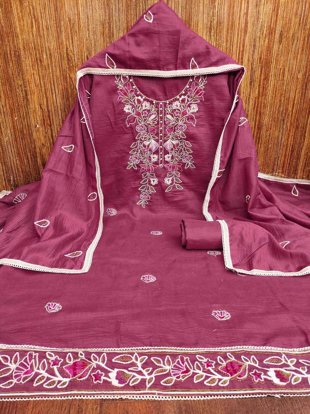 

HERE&NOW Floral Embroidered Parampara Cotton Unstitched Dress Material, Purple