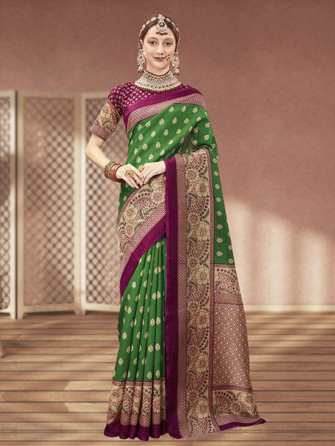 

sagarika Woven Design Zari Saree, Green