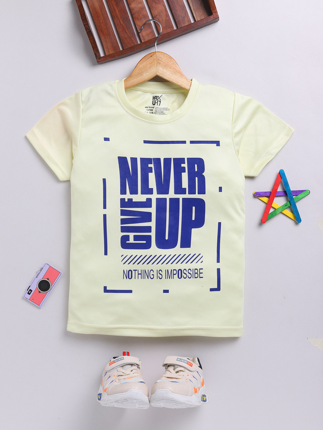 

HRX by Hrithik Roshan Boys Typography Printed Rapid-Dry T-shirt, Fluorescent green