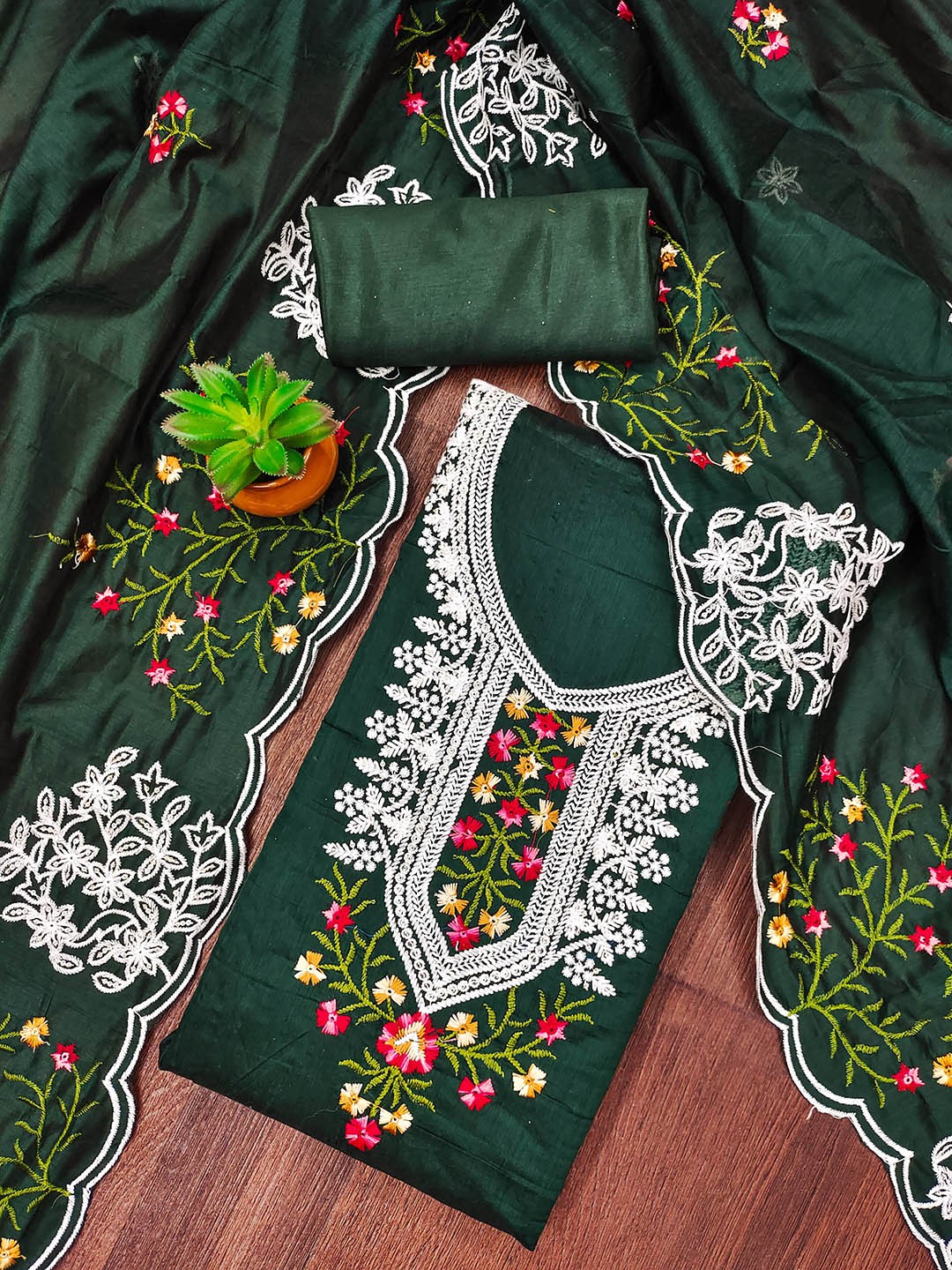 

HERE&NOW Floral Embroidered Chanderi Cotton Unstitched Dress Material, Green
