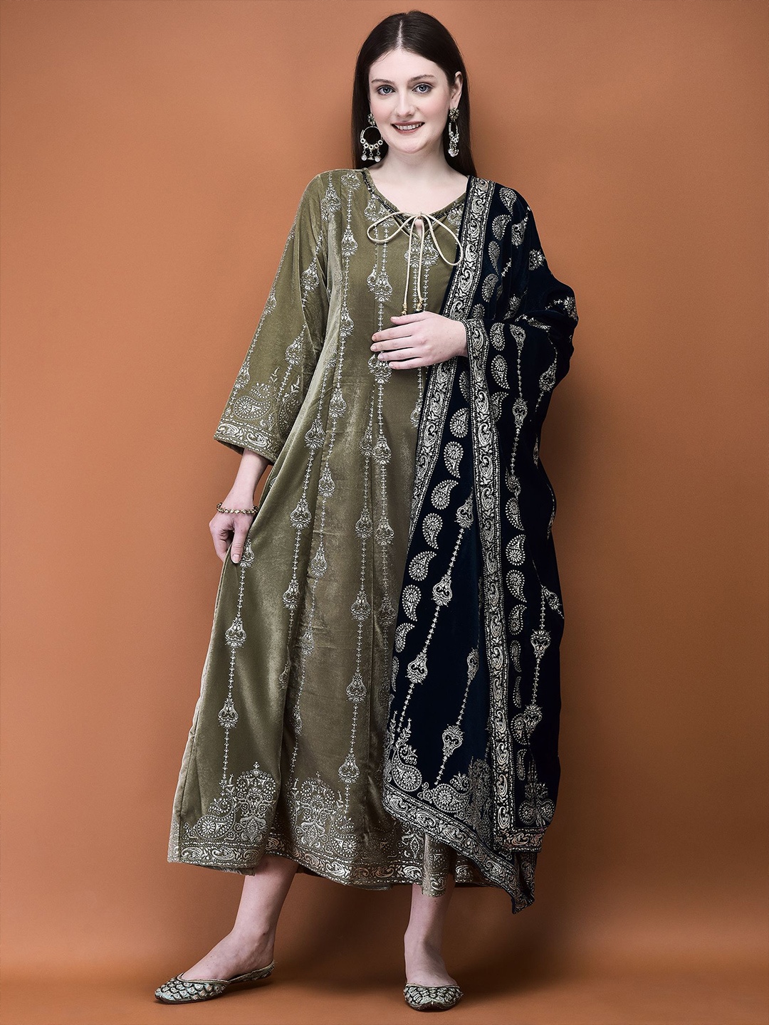 

Shree Print Velvet A-Line Maxi Dress, Green