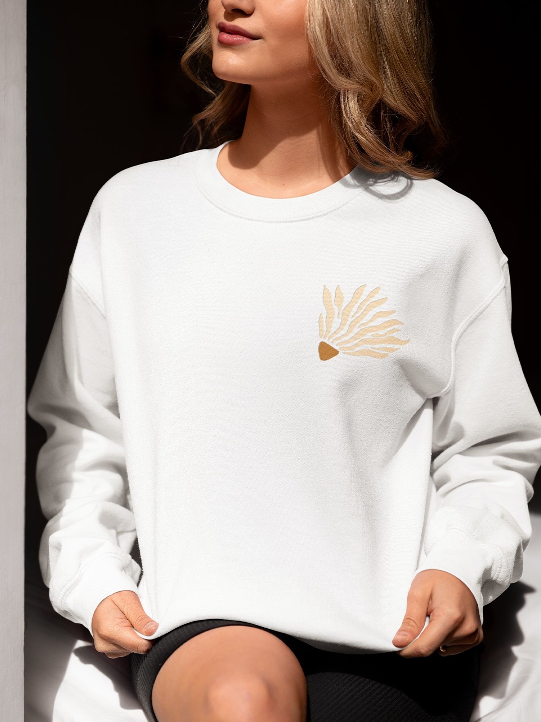 

TheBTclub Women His Kingdom Sweatshirt, White