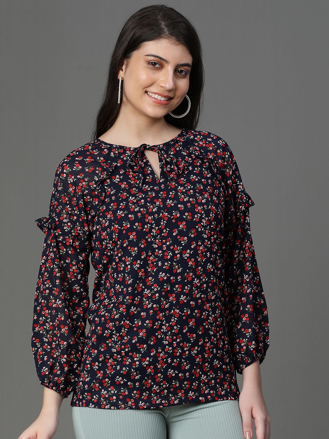 

VEGAL Women Printed Keyhole Neck Puff Sleeve Top, Black