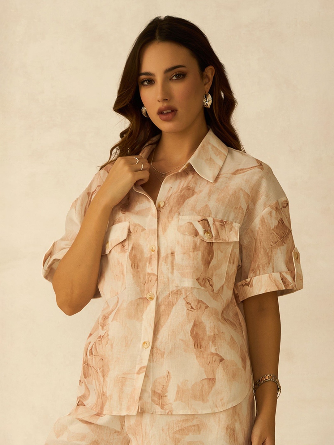 

Virgio Women Rescued Poly Shirt Collar Crop Length Tropical Roll-Up Sleeves Top, Beige