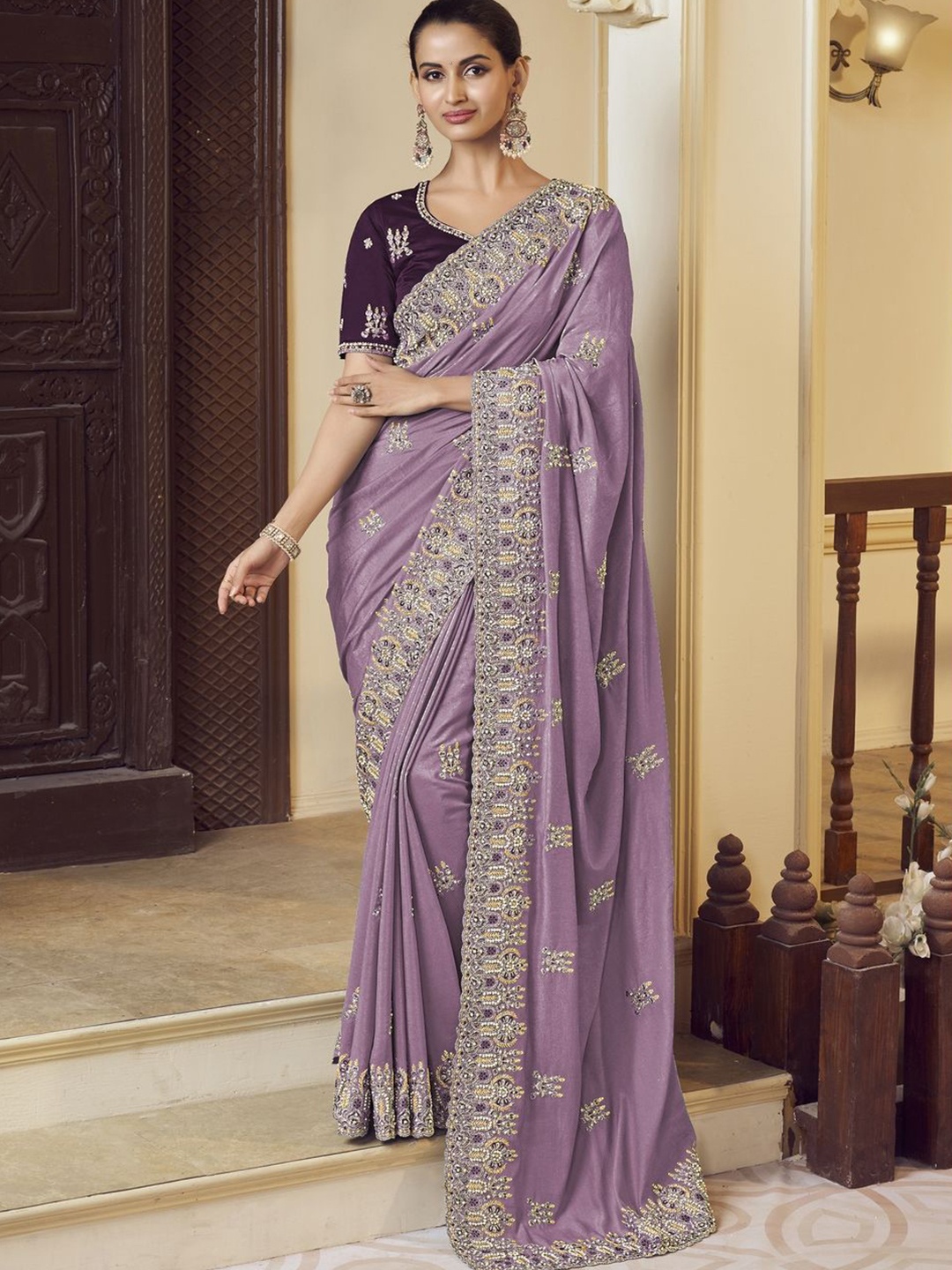 

Suha Embellished Embroidered Pure Georgette Saree, Lavender