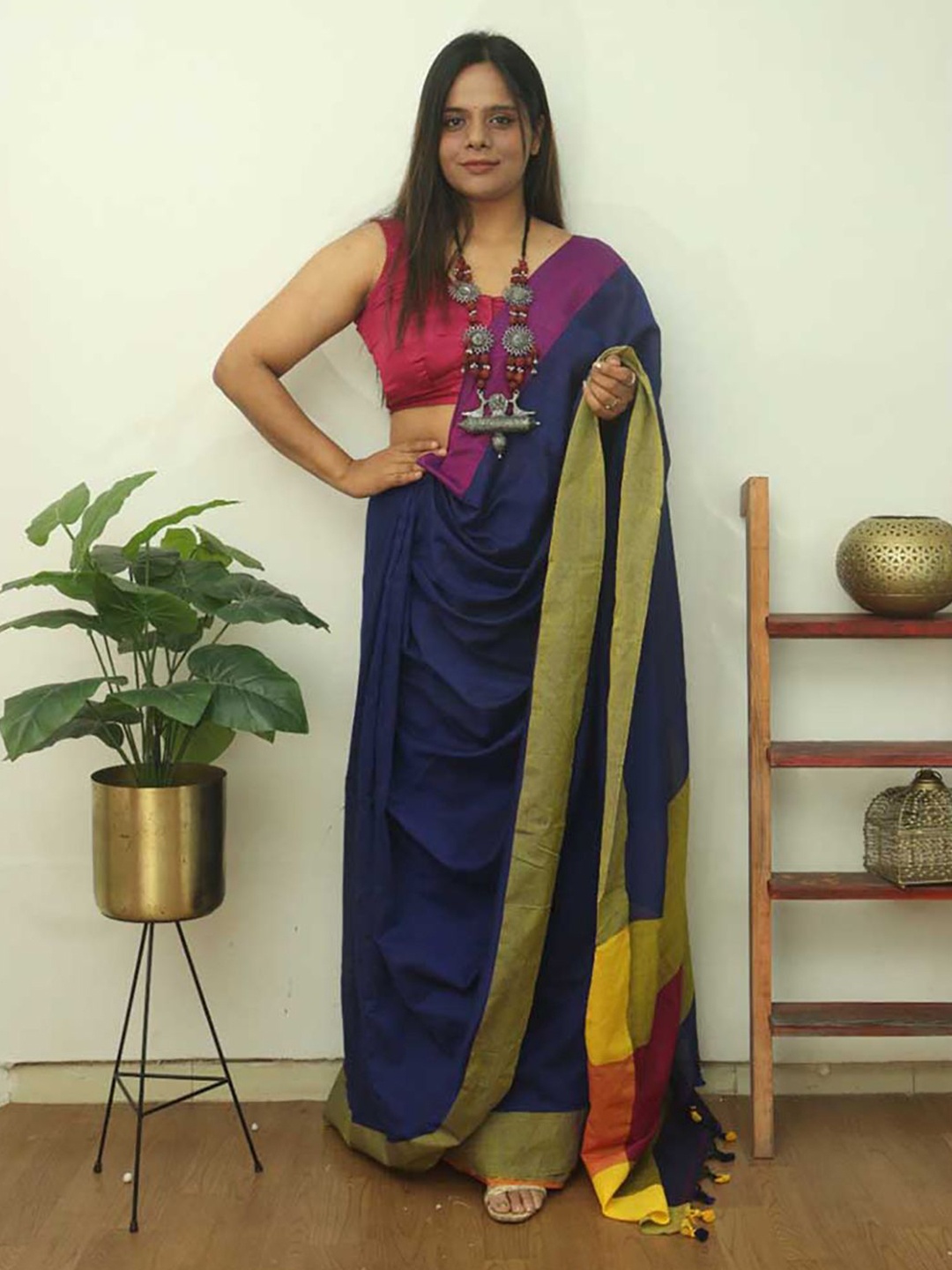 

Luxurionworld Pure Cotton Handloom Saree, Blue