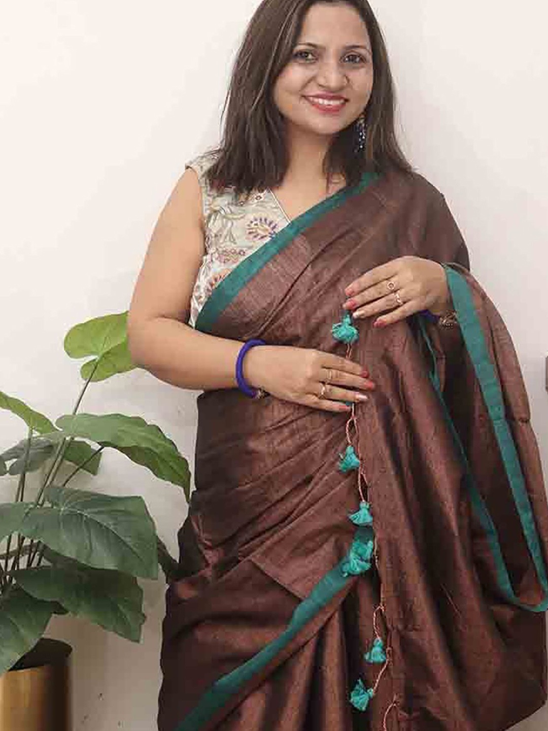 

Luxurionworld Tissue Saree With Blouse Piece, Brown
