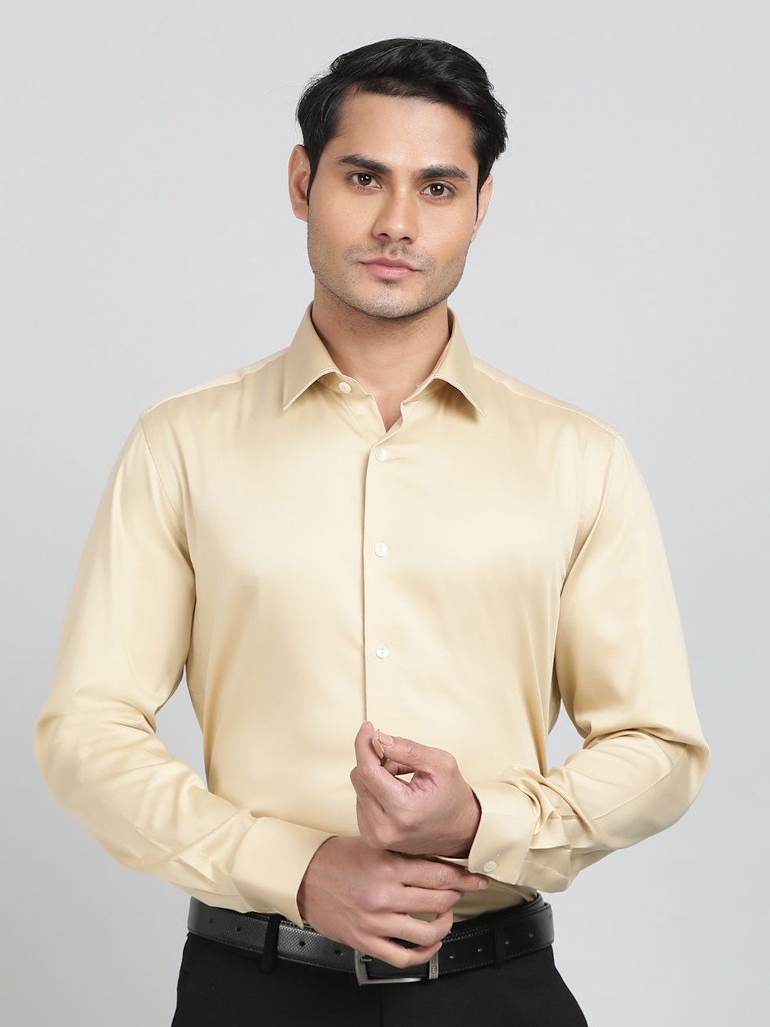 

WYRE Men Slim Fit Opaque Party Shirt, Beige