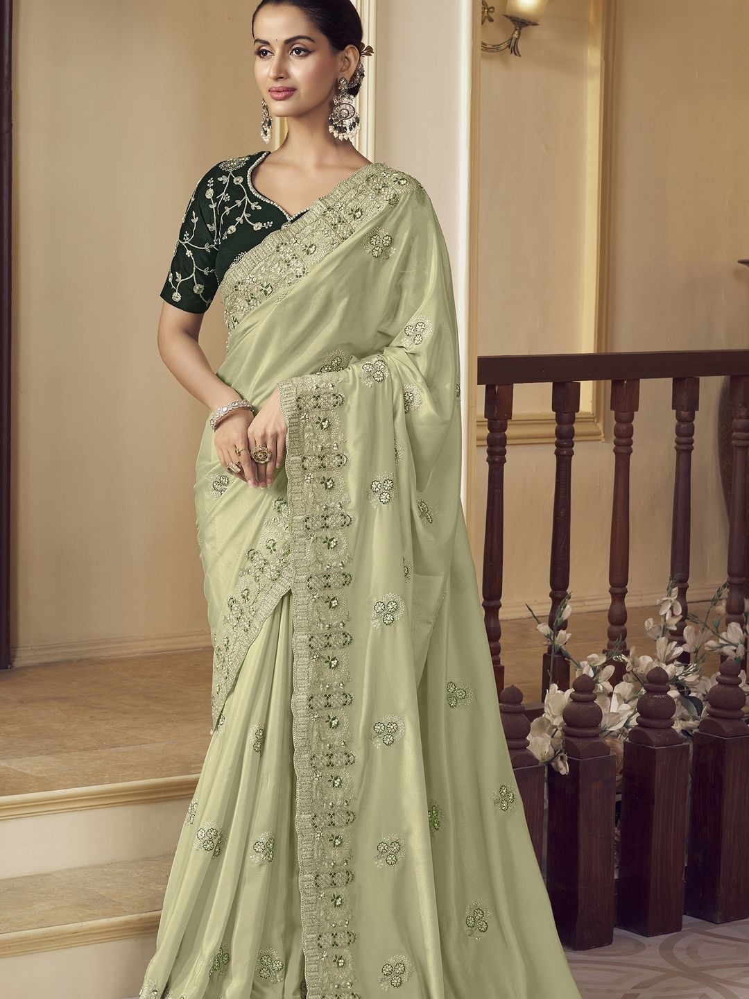 

Suha Embellished Embroidered Pure Crepe Saree, Green